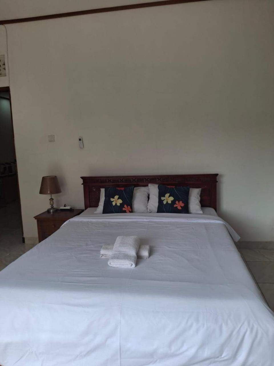 Sri Sedana Homestay Сідемен Екстер'єр фото